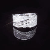 Hochwertiger Damenring aus 18 Karat Weissgold – mit 108 fein gefassten Diamanten und Brillanten - BYZ0005014